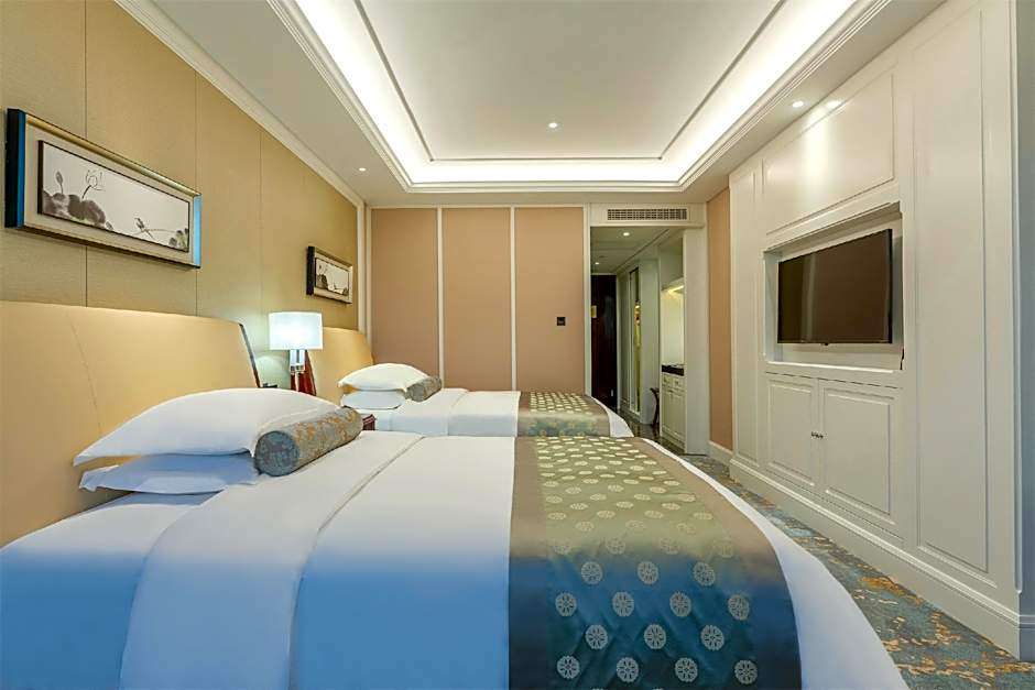 YUN-ZEN Jinling World Trade Plaza Hotel