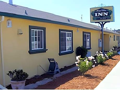 Arroyo Village Inn