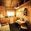 Cabin Creek Inn