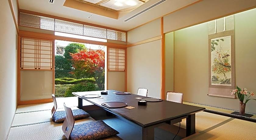 Rembrandt Hotel Ebina