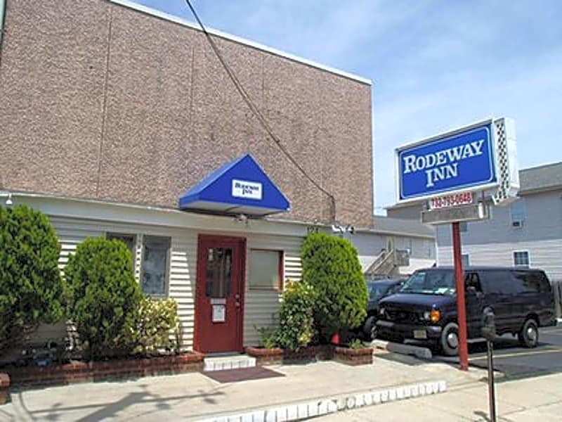 Photo 1 of 3 of Rodeway Inn
