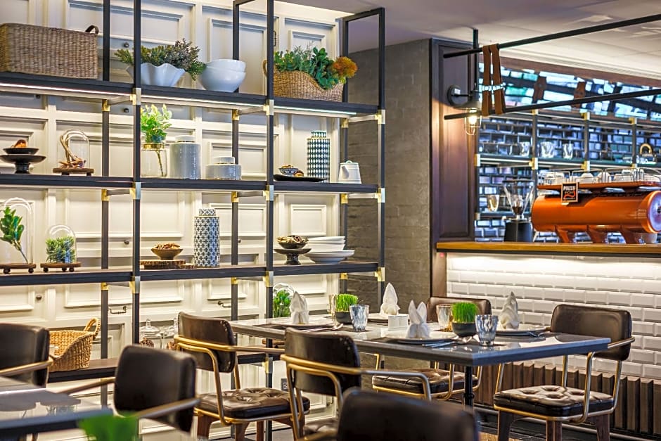 Tastoria Collection Sukhumvit