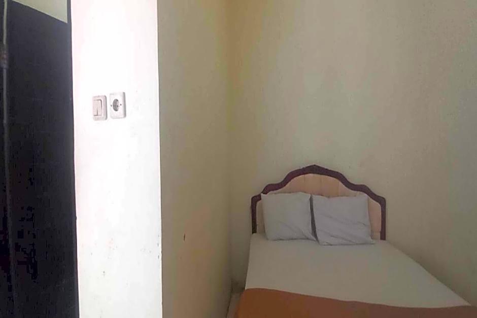 Hotel O Puri Kasih Guest House Syariah