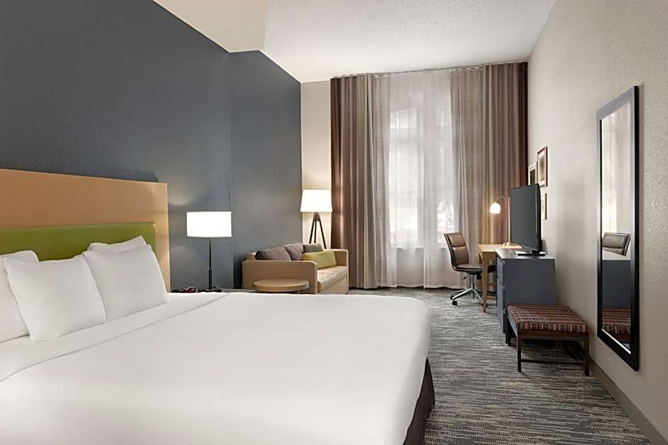Country Inn & Suites by Radisson, St. Charles Historic District