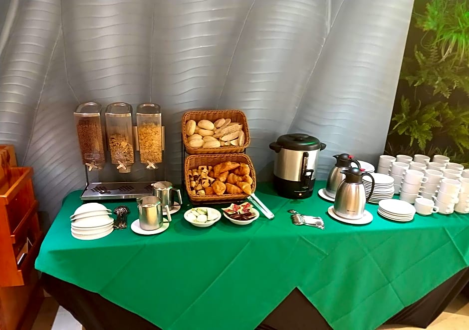 Washington Plaza by DOT Premium