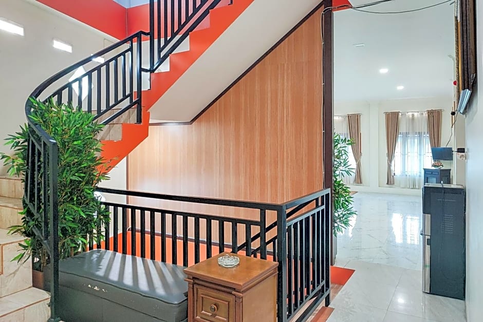 RedDoorz Syariah @ Penginapan Citra Alam 2