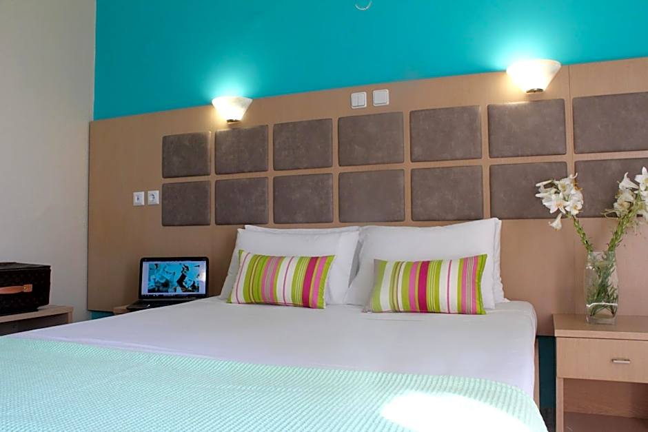 Photo 1 of 8 of Standard 1 Double Bed or 2 Beds