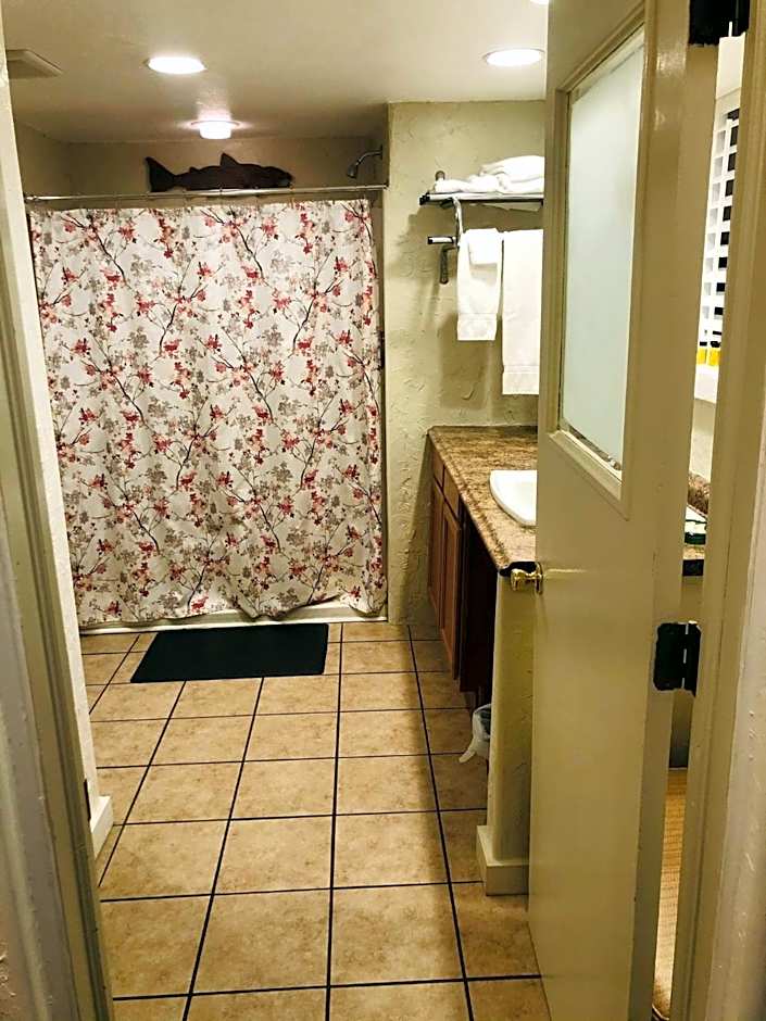 Historic Palace Hotel