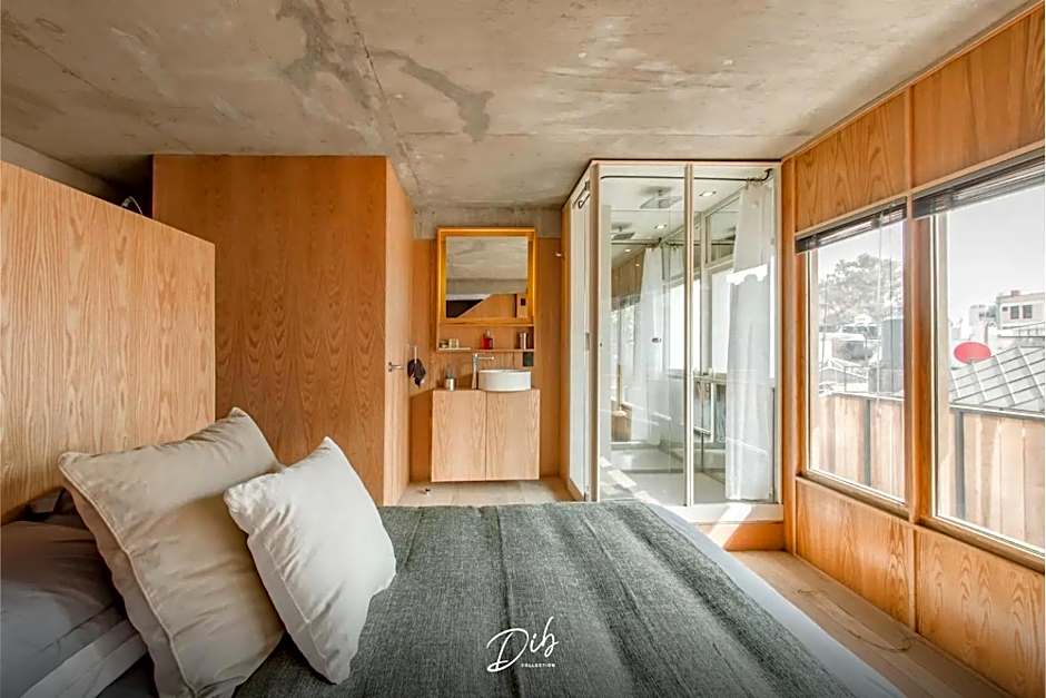 DIB Collection - Modern Stays in Roma Norte