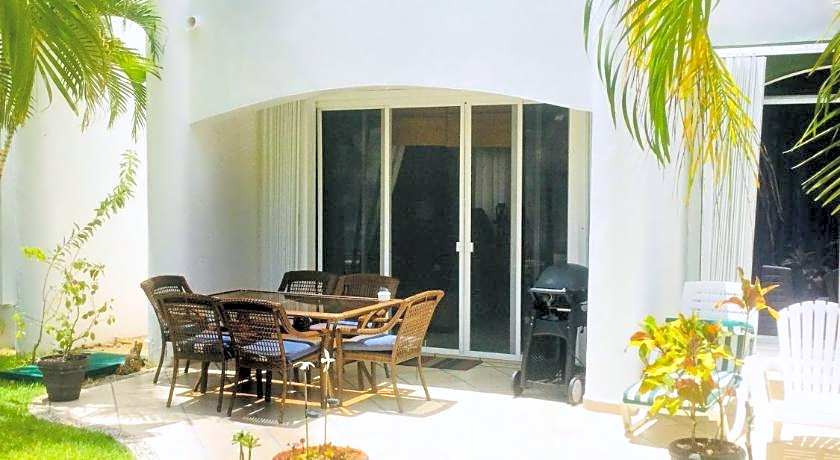 Dolce Vita Caribe Villas