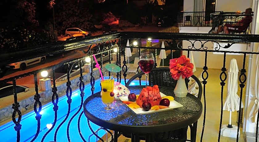 Datca Beyaz Ev Hotels