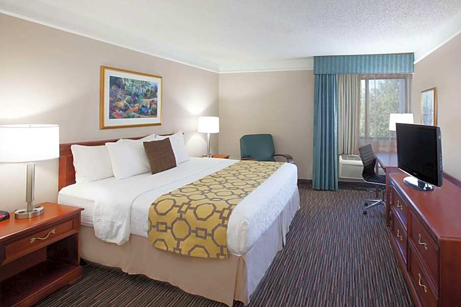 Baymont by Wyndham Texarkana