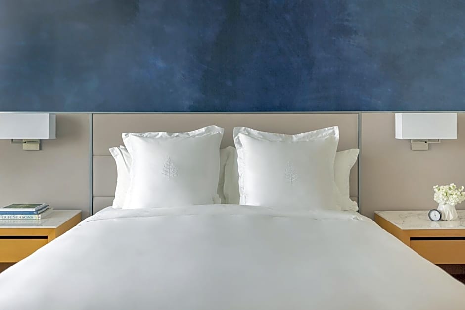 Four Seasons Hotel St Louis