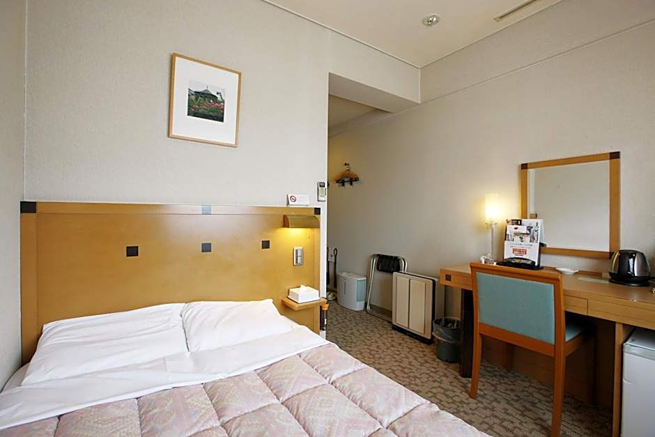 Photo 1 of 2 of 1 Bed