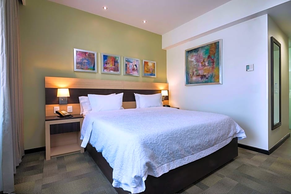 Hampton Inn By Hilton Silao Aeropuerto