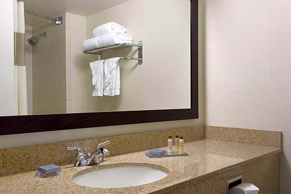 Wingate by Wyndham Sylvania/Toledo