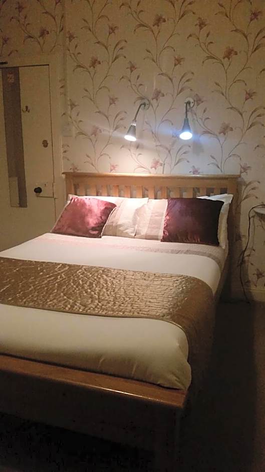 Broomfield House Bed and Breakfast