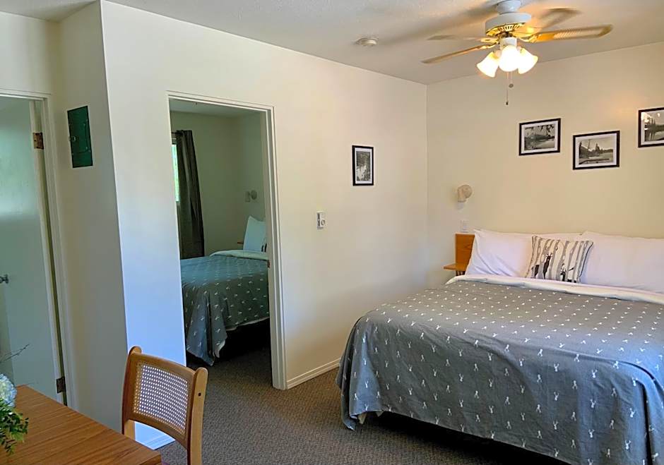 Mountain Springs Motel