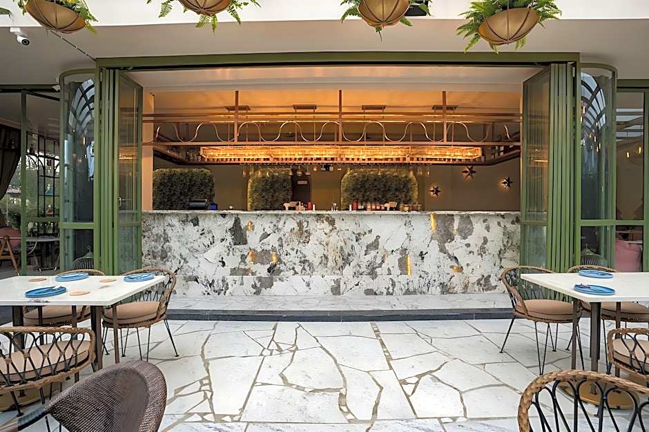 Royal Orchid Central Jaipur, Bani Park