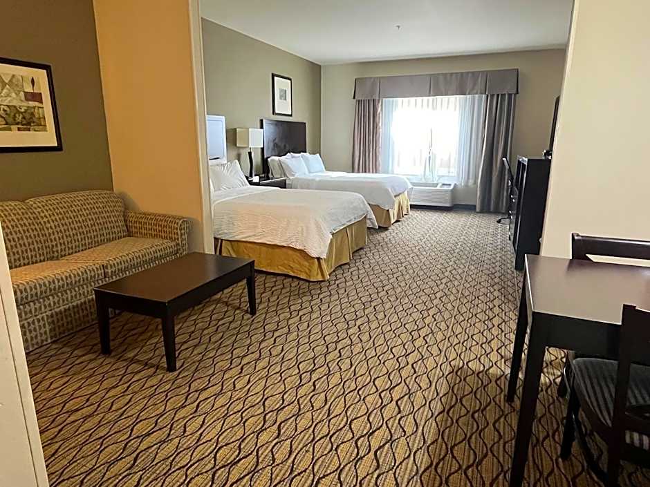 Holiday Inn Express & Suites Deming Mimbres Valley By IHG