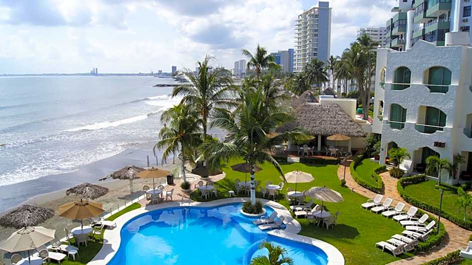 Playa Caracol Hotel & Spa