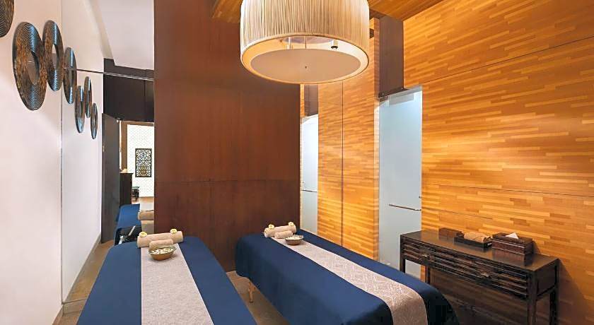 Courtyard by Marriott Gurugram Downtown