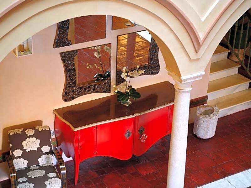 Sacristia De Santa Ana