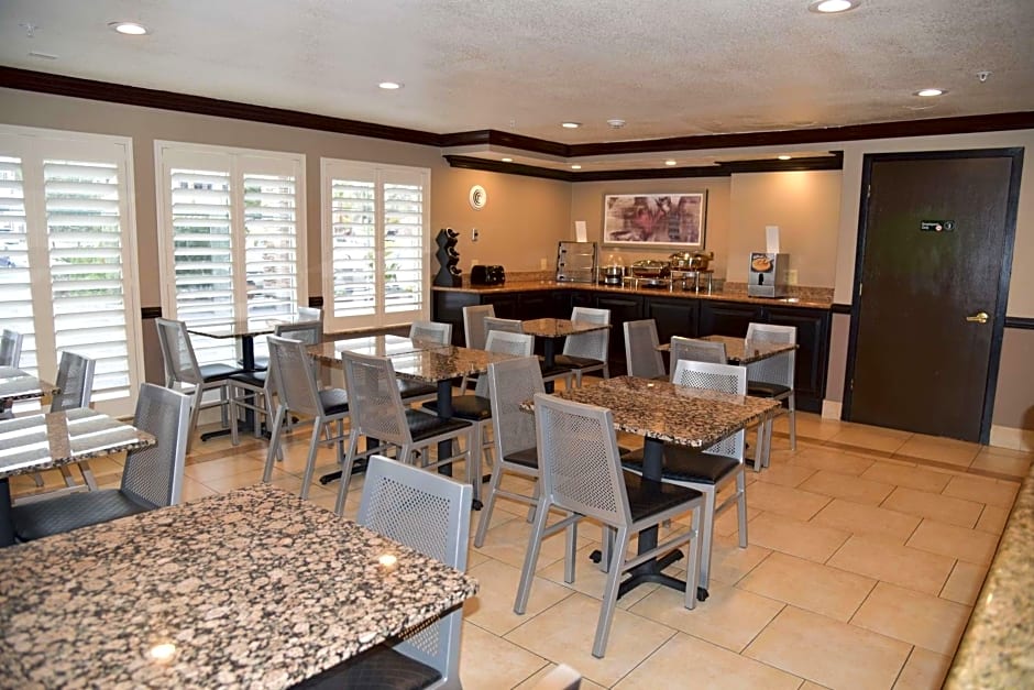 Best Western Plus Las Vegas West