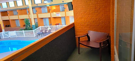 Superior Double Suite - Non-Smoking