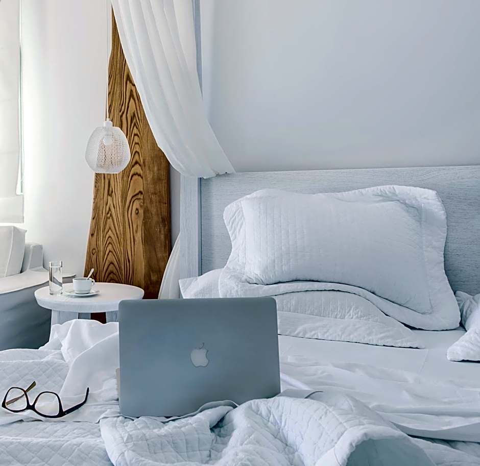 Astro Palace Hotel & Suites