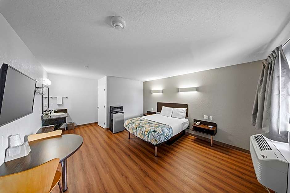 Motel 6-Moultrie, GA