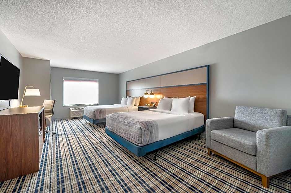 AmericInn by Wyndham Fairfield