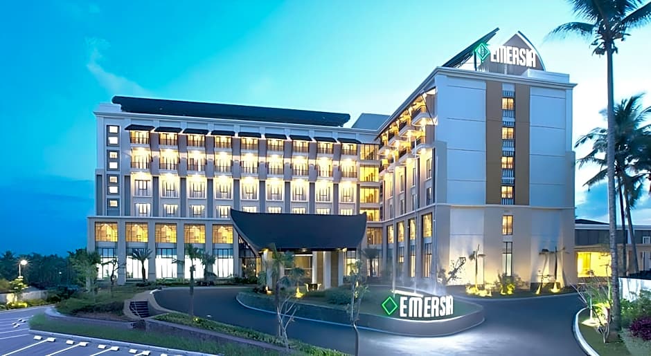 Emersia Hotel & Resort Batusangkar