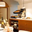 9Hotel Republique