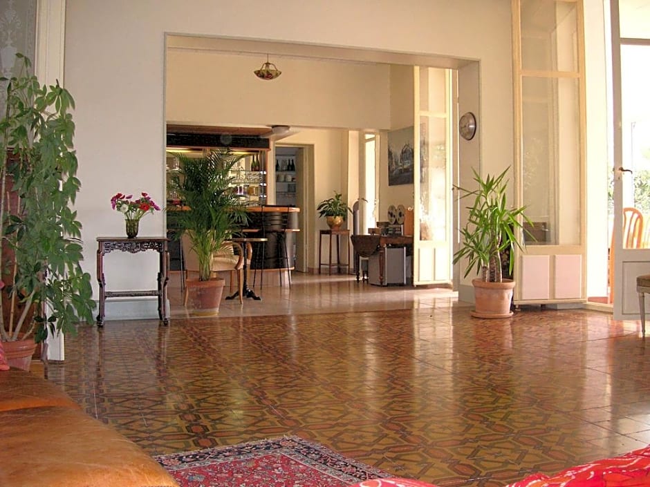 Hôtel Le Victoria