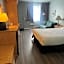 Travelodge by Wyndham Drummondville