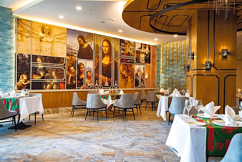 Arnor De Luxe Hotel & Spa