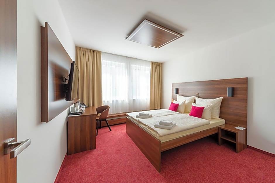 Bohemia Inn Hotel
