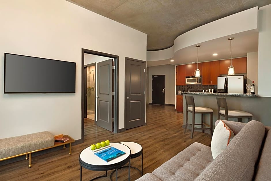 Twelve Midtown, Autograph Collection by Marriott