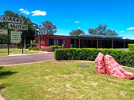 Oakey Motel