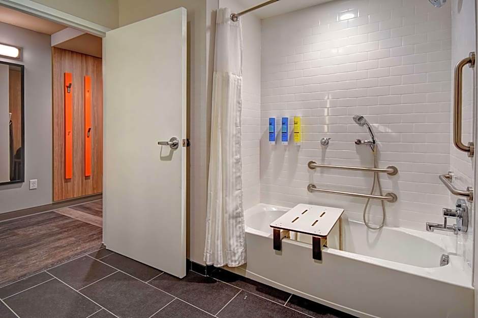 Tru By Hilton Raleigh Durham Airport