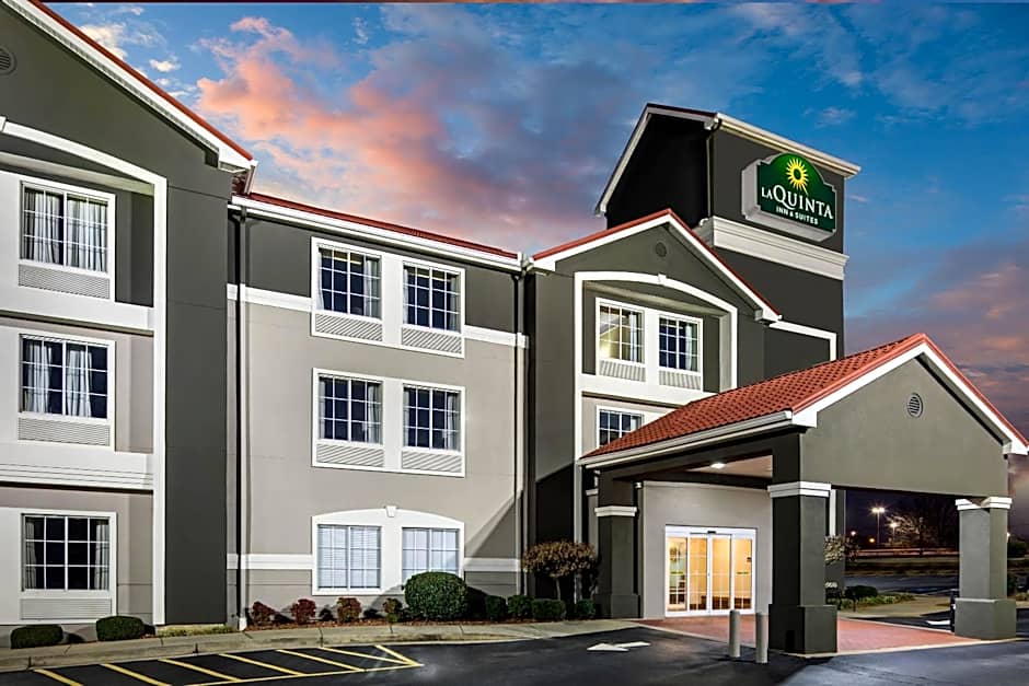 La Quinta Inn & Suites by Wyndham Newnan