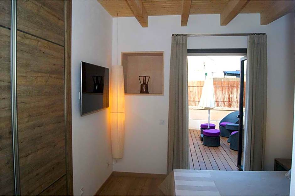 Petit Hotel C'an Mel