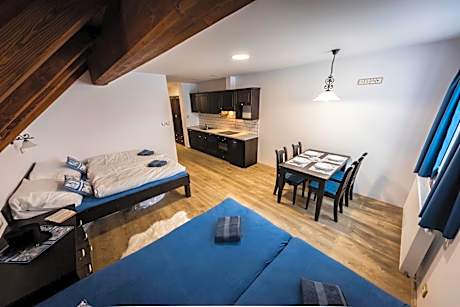 Suite with Mountain View