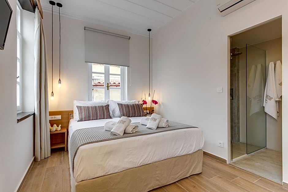 Harismari Cozy Hotel