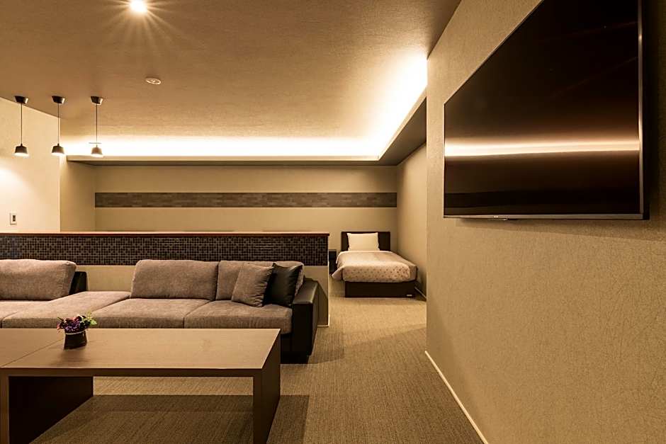 GRAND BASE HAKATA STATION