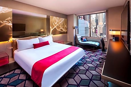 Room, 1 King Bed, Accessible, View (Mobility & Hearing w/ Roll-in Shower)