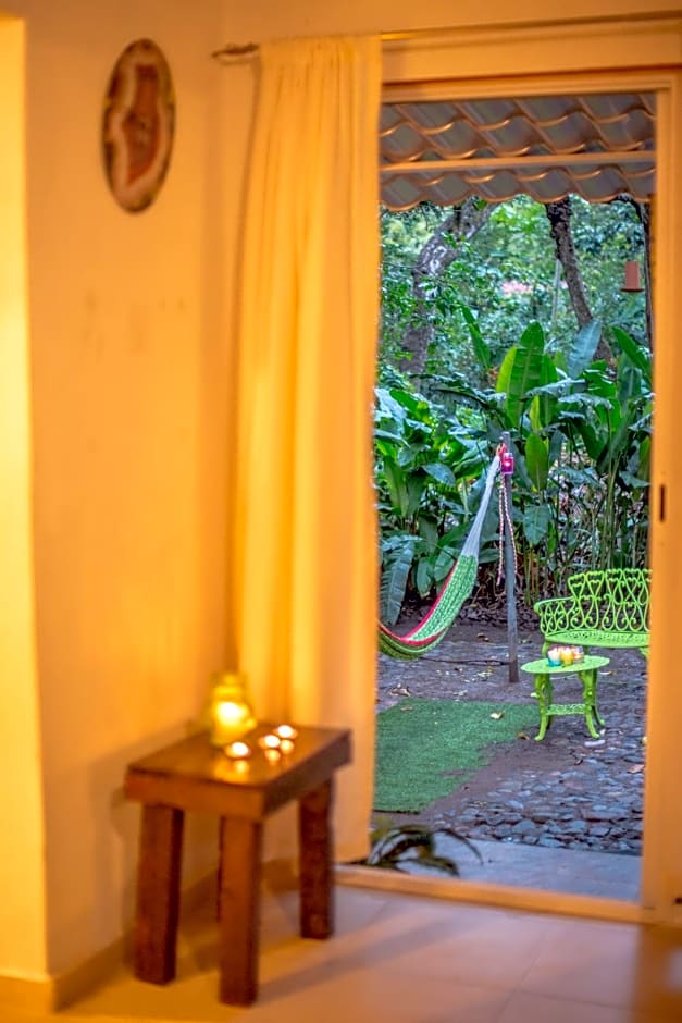 Htl & Villas Comala, alberca , parking, centricas, Petfriendly