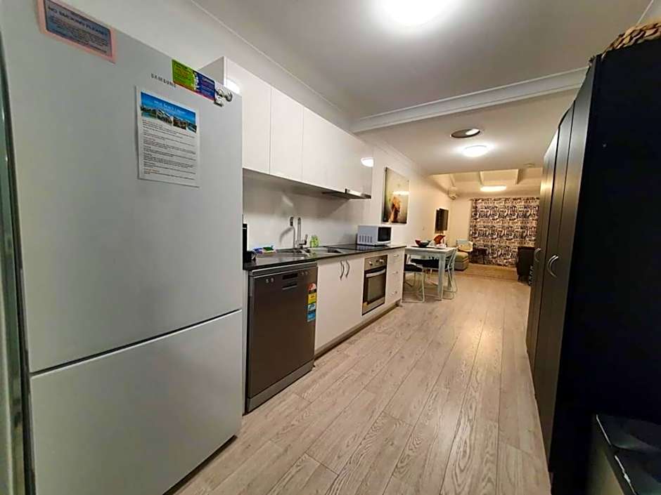 Coastal Salty Air 2bedrm 2bath W Ocean Views!