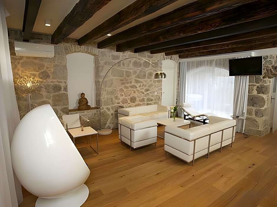 Divota Apartment Hotel